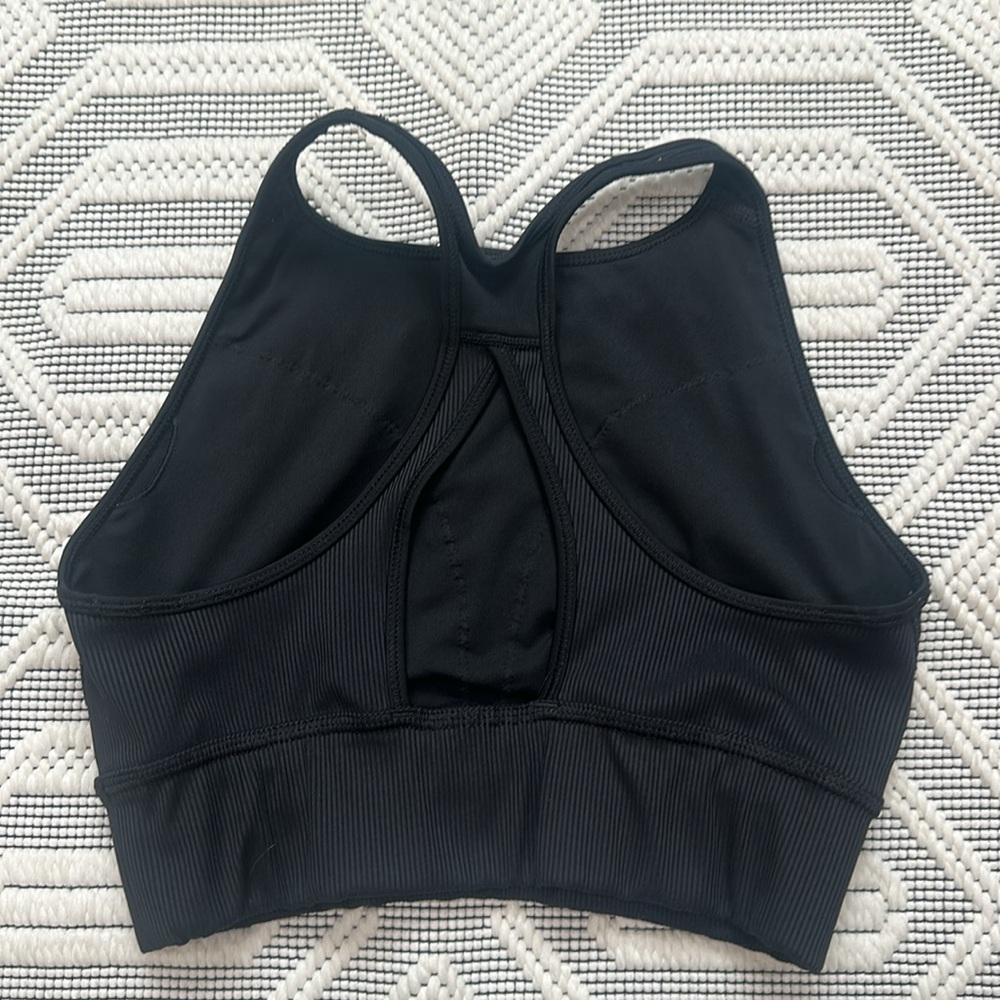 Adidas Ribbed Sports Bra - Picture 2 of 4